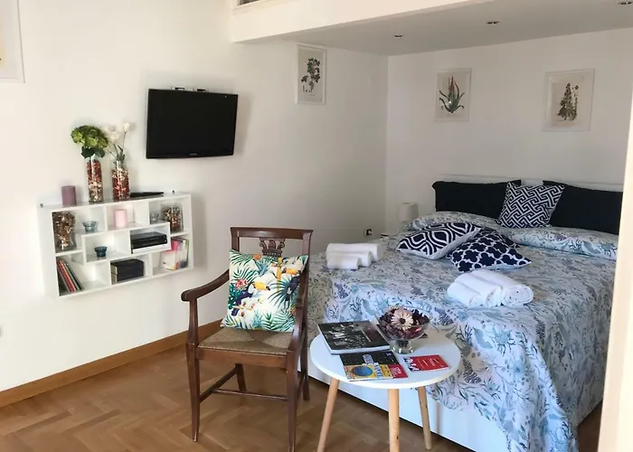 Ella\'S Home